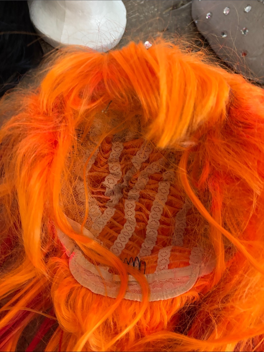 4 Wigs - Picture 11 of 13